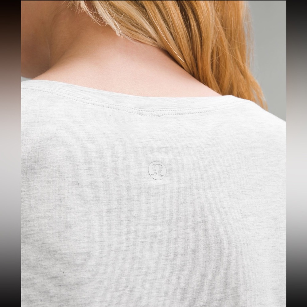 Lululemon Cates T-Shirt in Heathered Core Ultra Light Grey - Picture 4 of 11